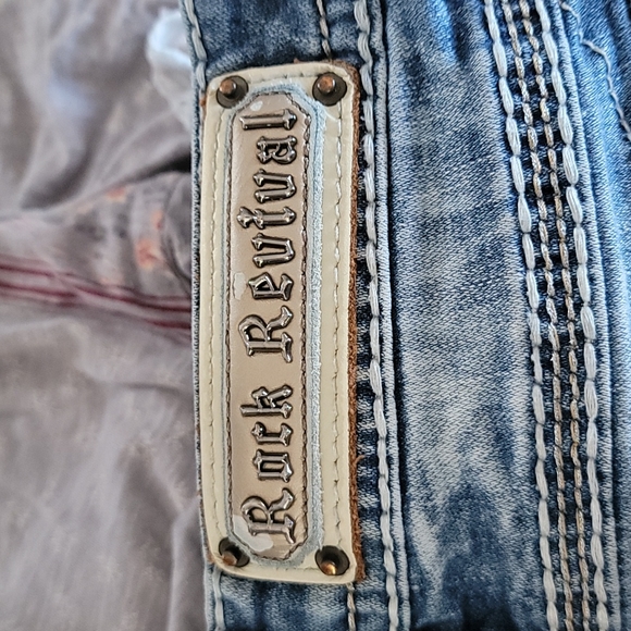 ROCK REVIVAL JEANS DESTRUCTIVE MID RISE BOOT BORIS 27 - Picture 8 of 8